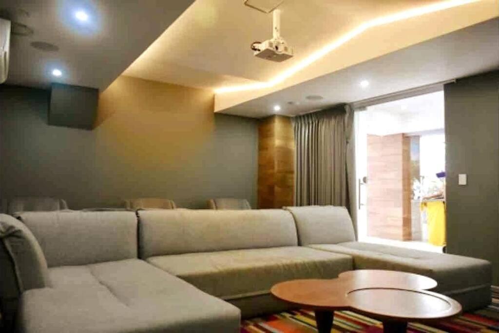 Your Exclusive Studio In The City - Top Amenities & Services For Free!! Πλάγια Ντελ Κάρμεν Εξωτερικό φωτογραφία
